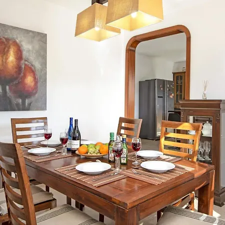 Ereza La Vegueta Villa *